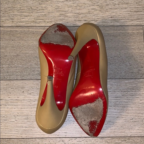 Christian Louboutin Pumps - Picture 6 of 8